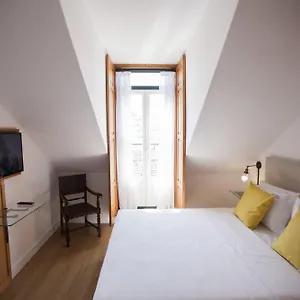 Otilia Apartment