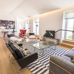 Lovelystay - Luxury Oasis In Bairro Alto Apartment