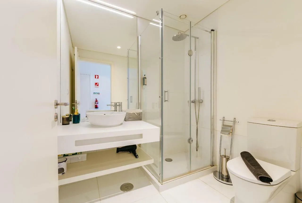 Minimal Lust R2 Apartment Lisbon 0*,  Portugal