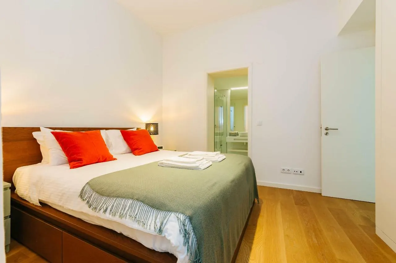 Minimal Lust R2 Apartment Lisbon